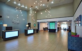 Holiday Inn Express & Suites Birmingham South - Pelham By Ihg